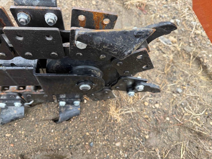 skid-steer-trencher-image-10