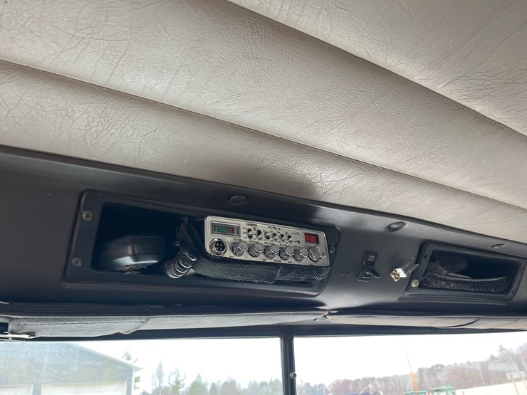 1998-international-9100-image-32