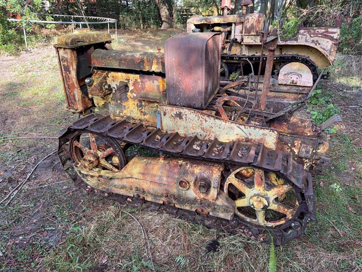 caterpillar-2-ton-crawler-image-2