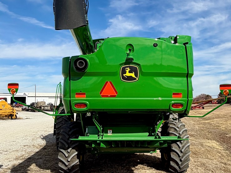 2024-john-deere-s760-image-10