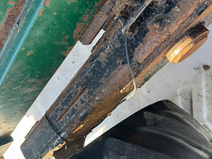 #4808-•-art's-way-x900-image-11