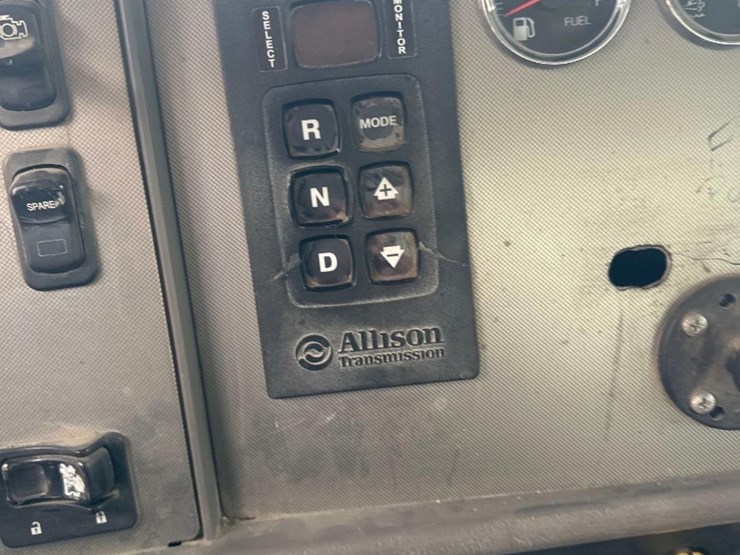 2015-kenworth-t370-image-19