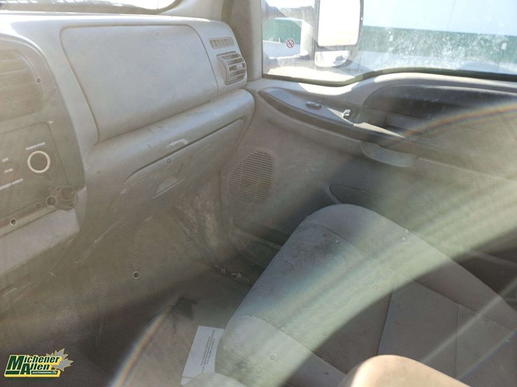 2007-ford-f550-image-19