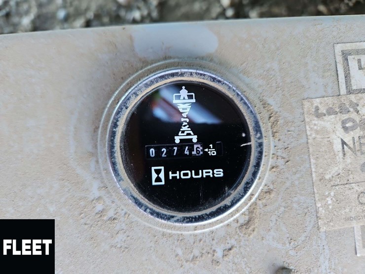 skyjack-sj3220-900-lbs-scissor-lift-image-27