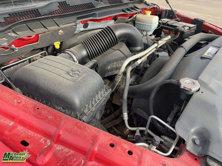 2013-dodge-2500-image-25