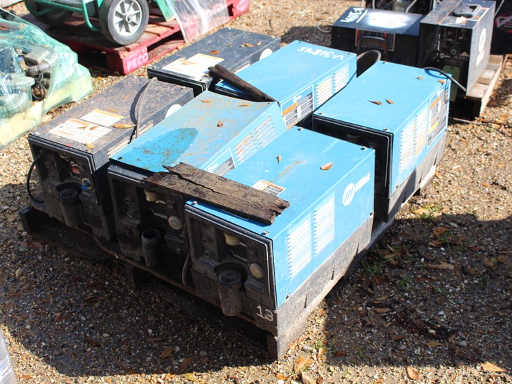 #5189-•-6-miller-coulmate,-3-electric-welders-image-2