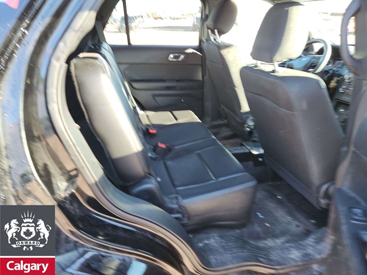 2018-ford-explorer-image-17