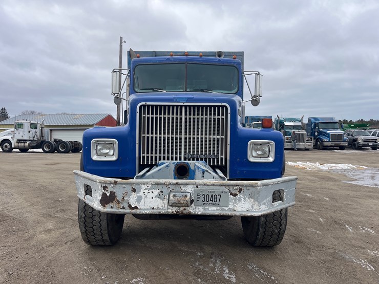 1995-international-5000-image-8