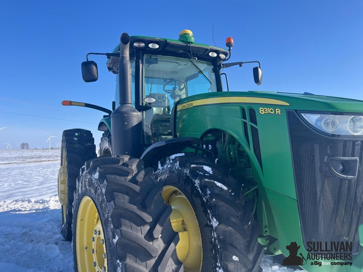 2013-john-deere-8310r-image-12