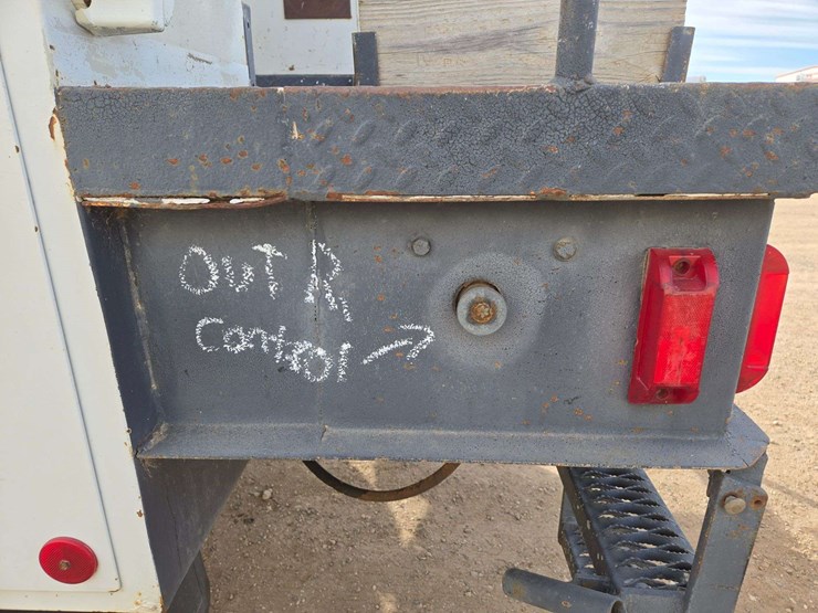 2001-international-2001-image-8