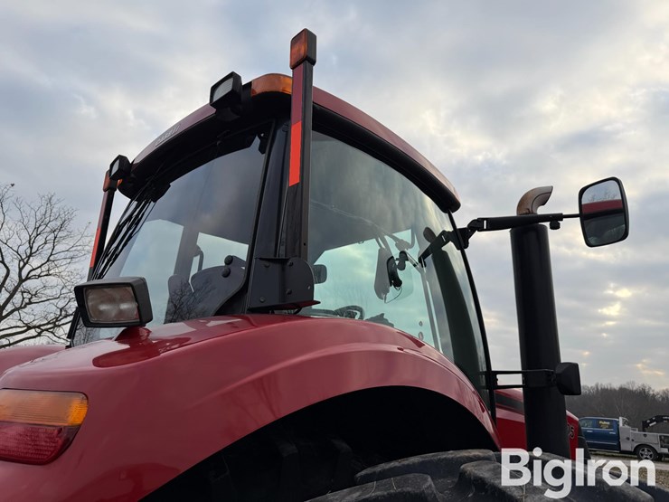 2010-case-ih-magnum-305-image-19