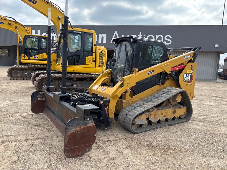 2022-caterpillar-299d3-image-2