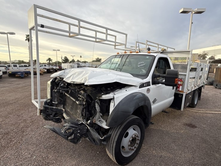 2016-ford-f550-image-1