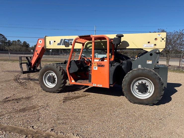 2008-jlg-g9-43a-image-3