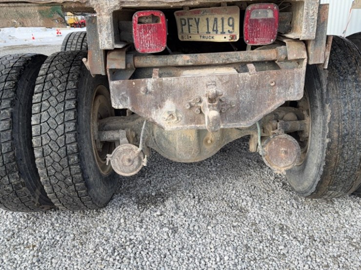 1987-ford-l8000-image-19