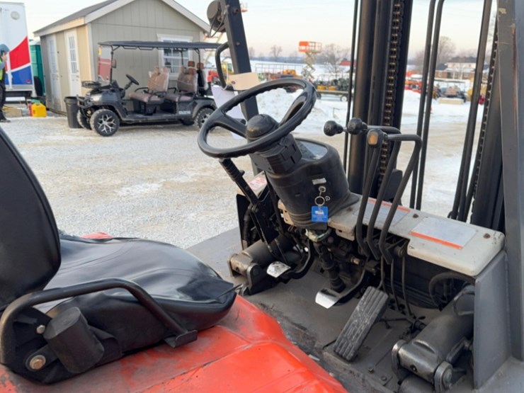 toyota-forklift-model-025fgu35,-sn#70068,-14,229-hrs,-2-stage-mast,-dual-front-wheels,-8,000-lbs-cap-image-9