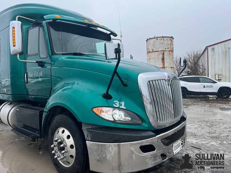 2016-international-prostar-image-20