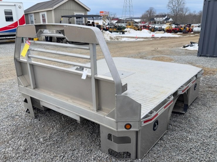 ale-martin-9'-aluminum-truck-bed-for-dually-image-8