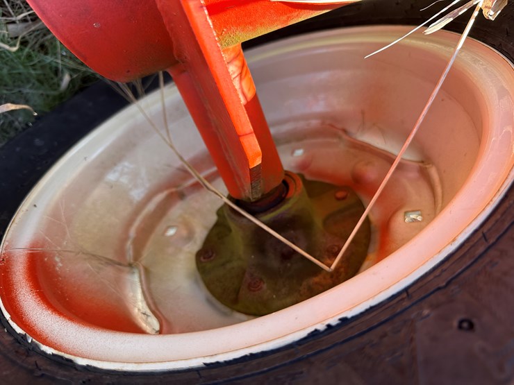 fair-oaks-18x52-image-13