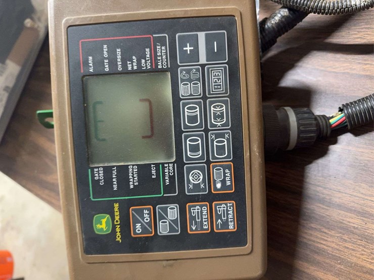 john-deere-569-image-20