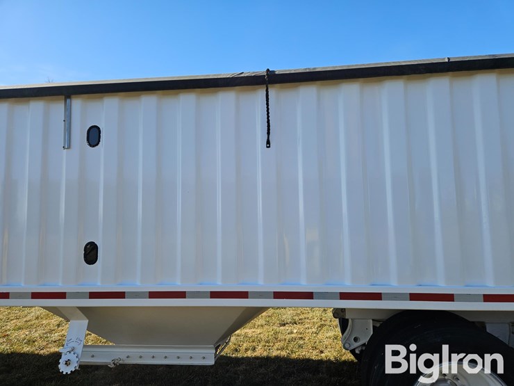 2007-jet-42-image-17