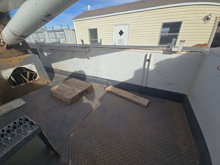 2001-international-2001-image-16