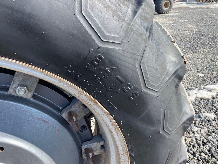 1980-white-2-85-image-8