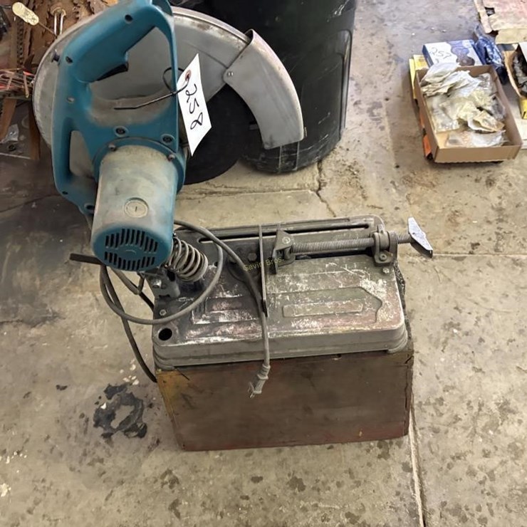 Makita Cut Off Saw