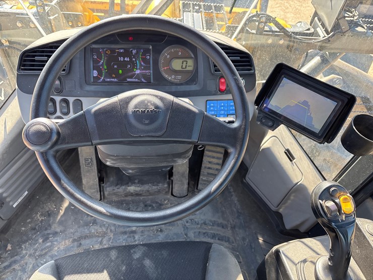 2023-komatsu-wa320-8-image-22