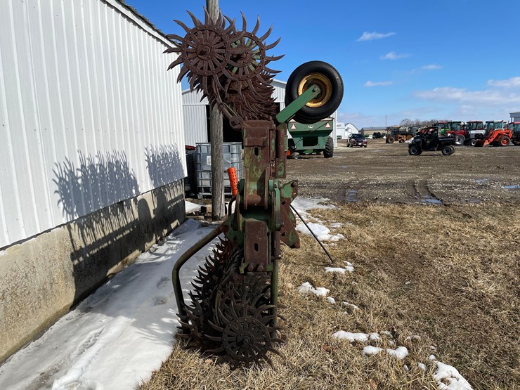 john-deere-400-image-11