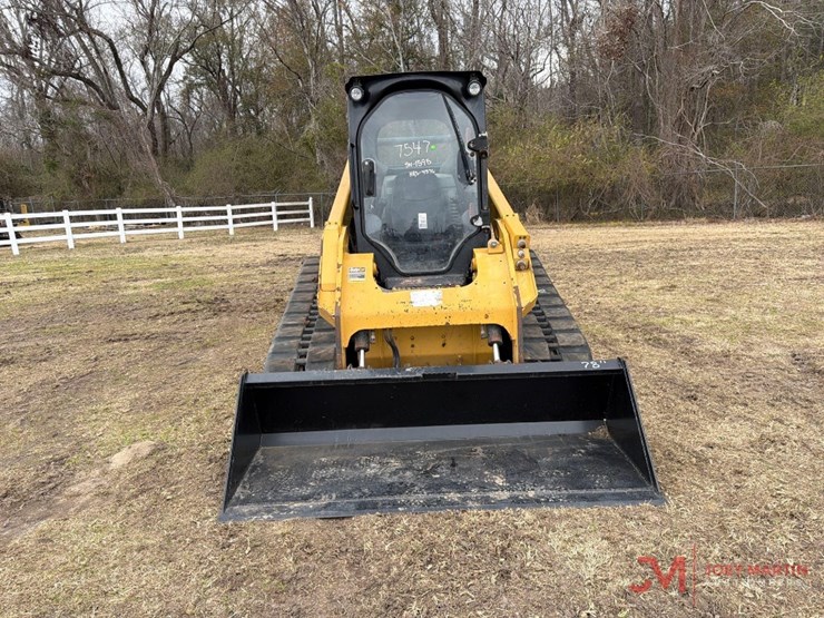 2015-caterpillar-299d-image-8