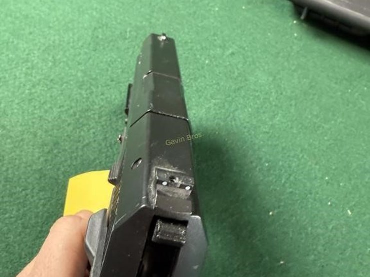 gamo-pt90-.177cal-co2-bb-pistol-image-9