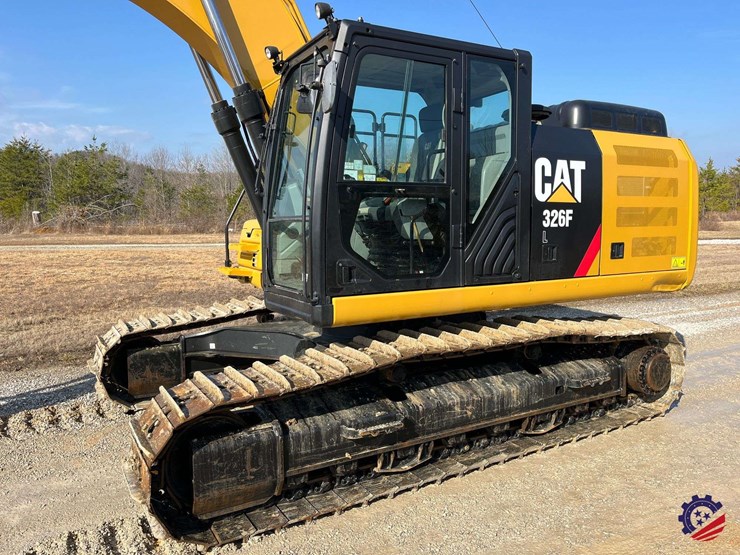 2018-caterpillar-326fl-image-42