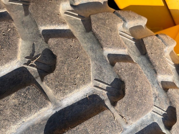 2006-volvo-g946-image-17