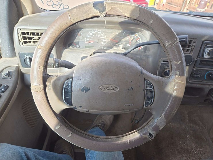 2002-ford-f250-image-16