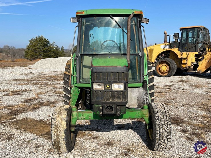 john-deere-6405-image-10