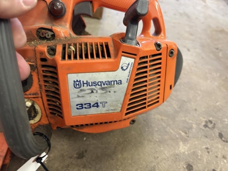 husqvarna-334t-chain-saw-image-3