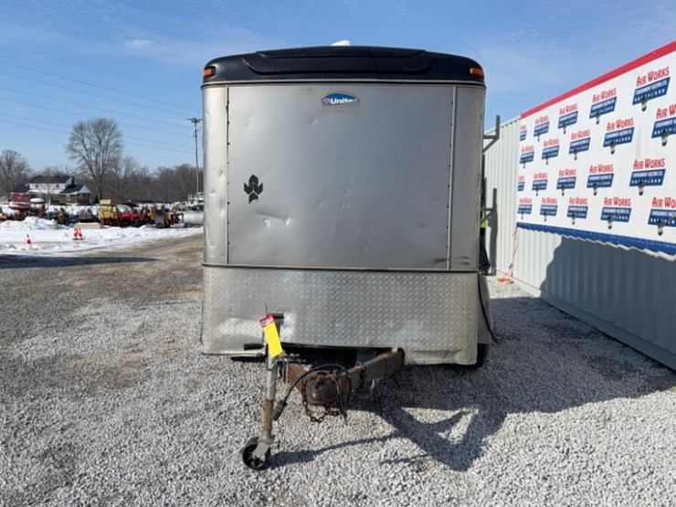 united-cargo-10'-trailer-sn#56jte1022ea134773,-tandem-axle,-ladder-hooks-on-side-image-4