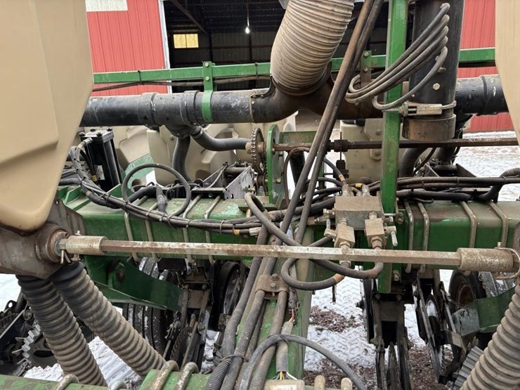 great-plains-yp425a-image-9