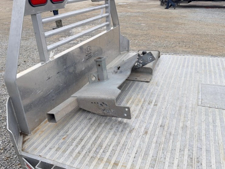 ale-martin-9'-aluminum-truck-bed-for-dually-image-5