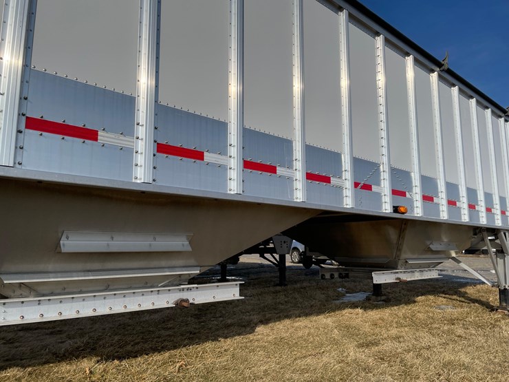 tag-#249,-2021-cornhusker-800-42'x96'-hopper-trailer-image-13