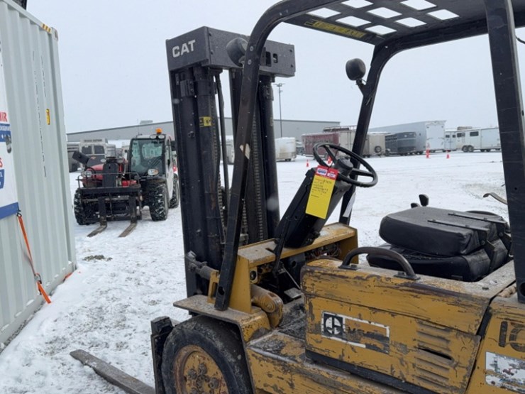 caterpillar-v50d-image-9