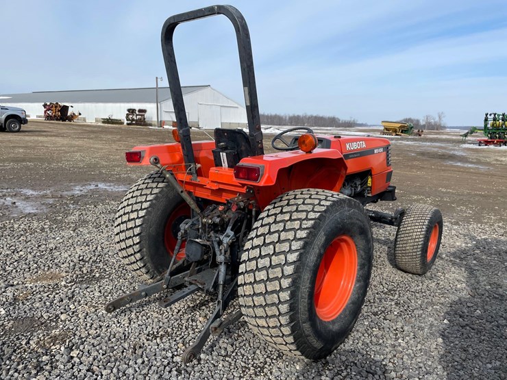 kubota-m5400-image-10