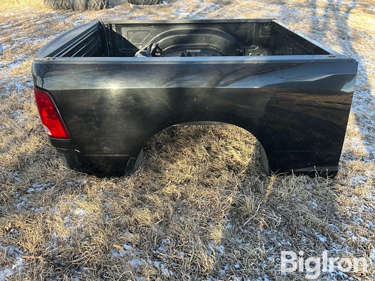 2016-ram-2500-hd-image-4