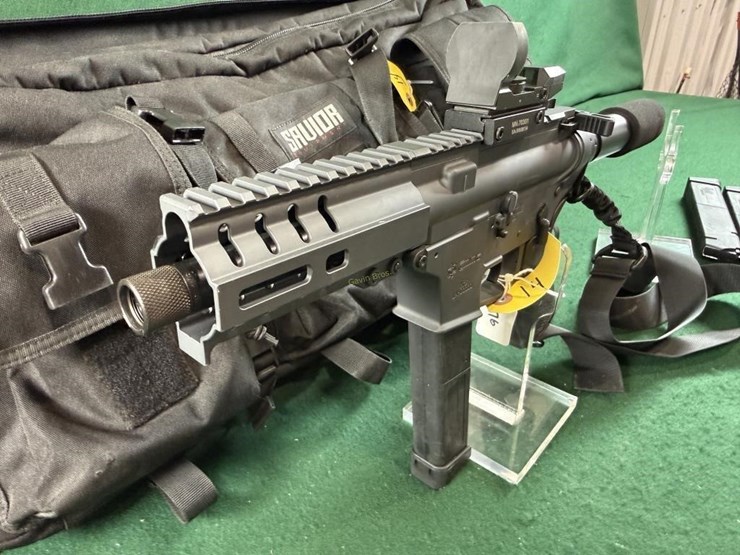 cmmg-mdl.-mkg-banshee-45acp-ar-pistol-image-8