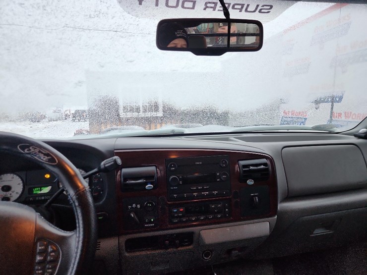 2006-ford-350-image-4