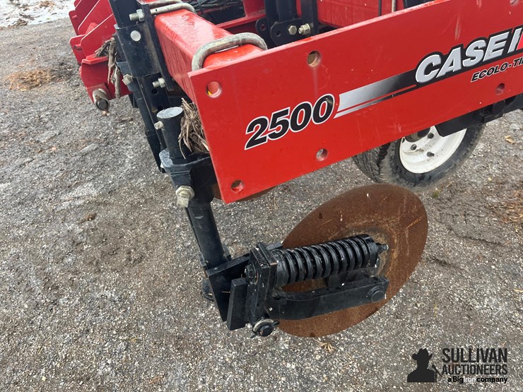 2015-case-ih-2500-image-14