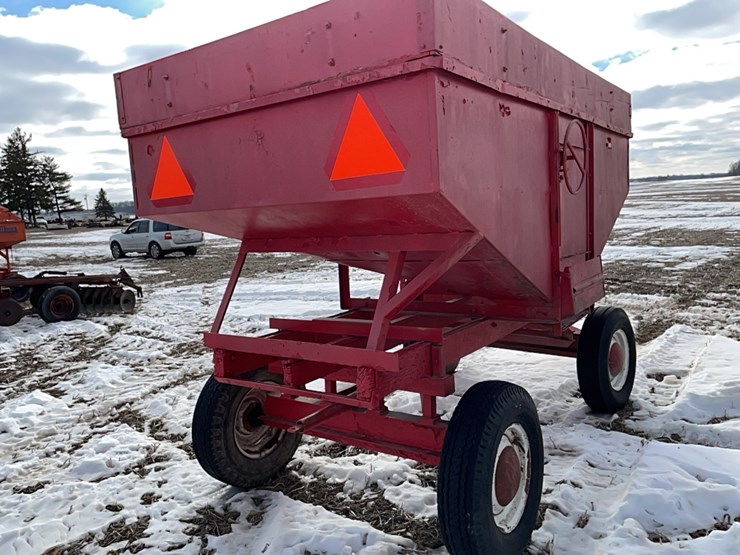 tag-#200,-killbros-100-bu-gravity-wagon-w/gear-image-8