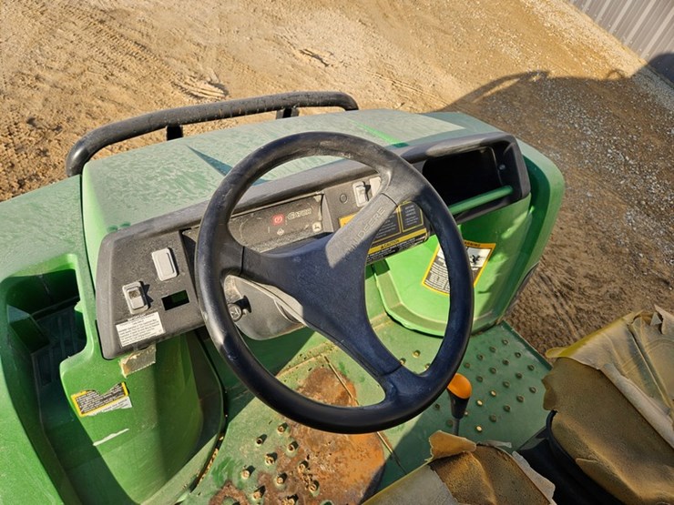 john-deere-tx-4x2-image-9