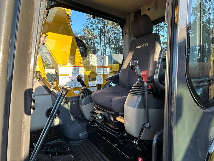 2022-komatsu-pc138us-lc-11-image-10